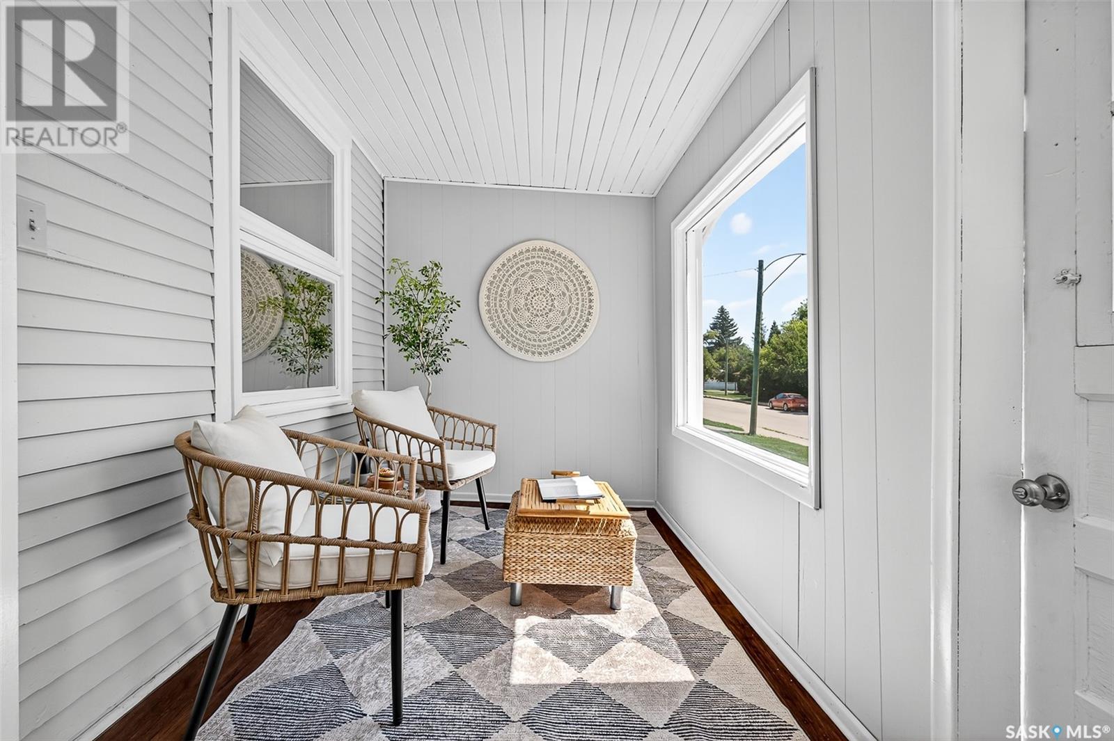 Property at 644 Hochelaga STREET W image 3