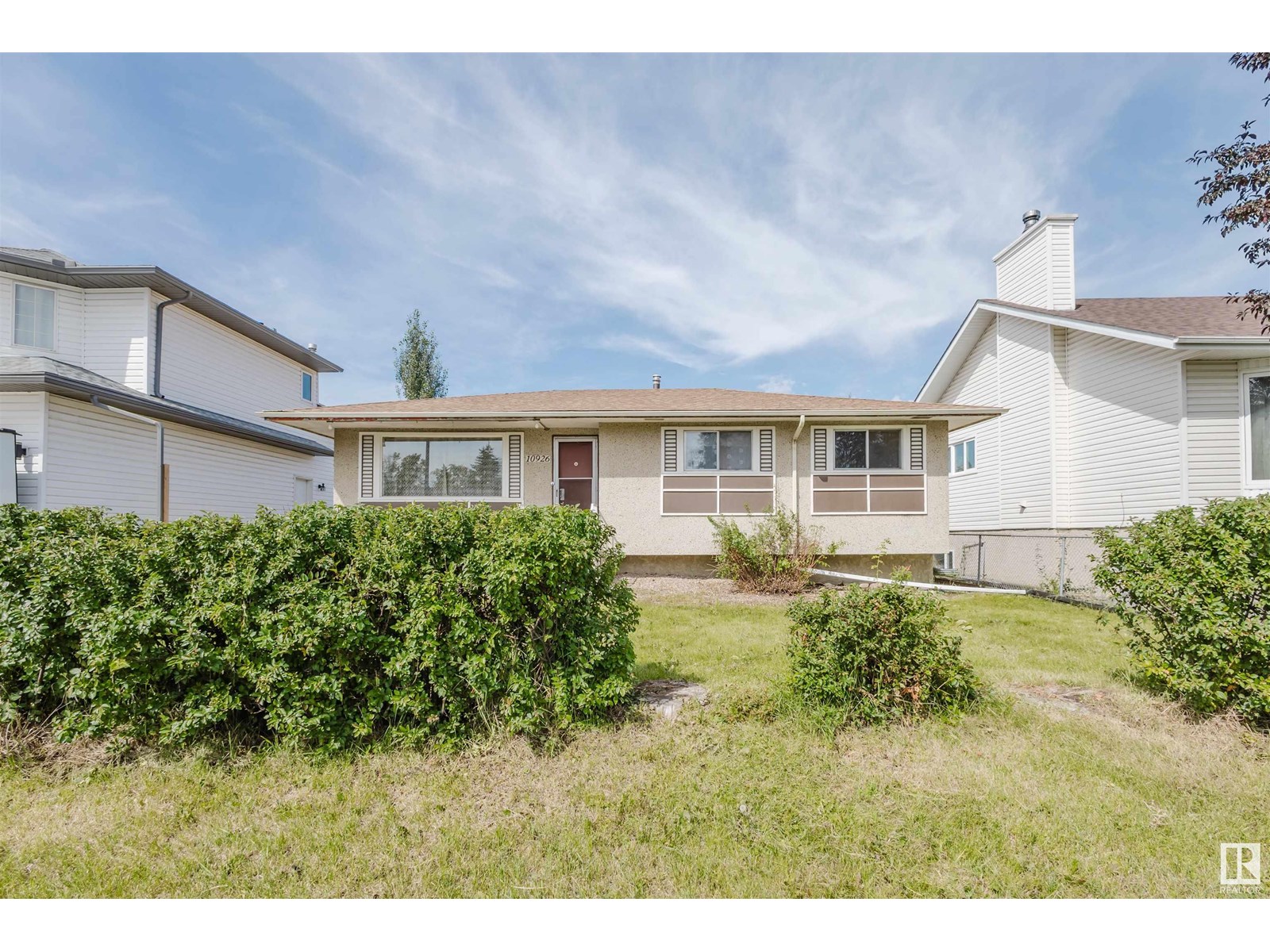 Property at 10926 153 ST NW image 1
