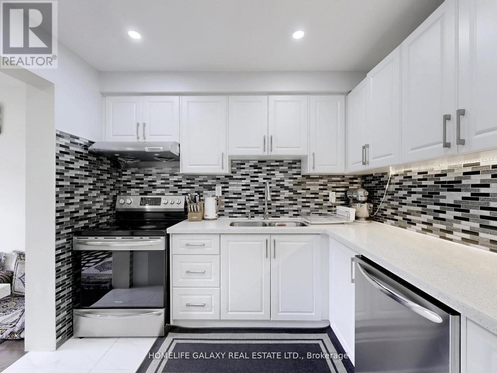 130 - 25 Brimwood Boulevard, Toronto, Ontario  M1V 1E2 - Photo 13 - E12309416