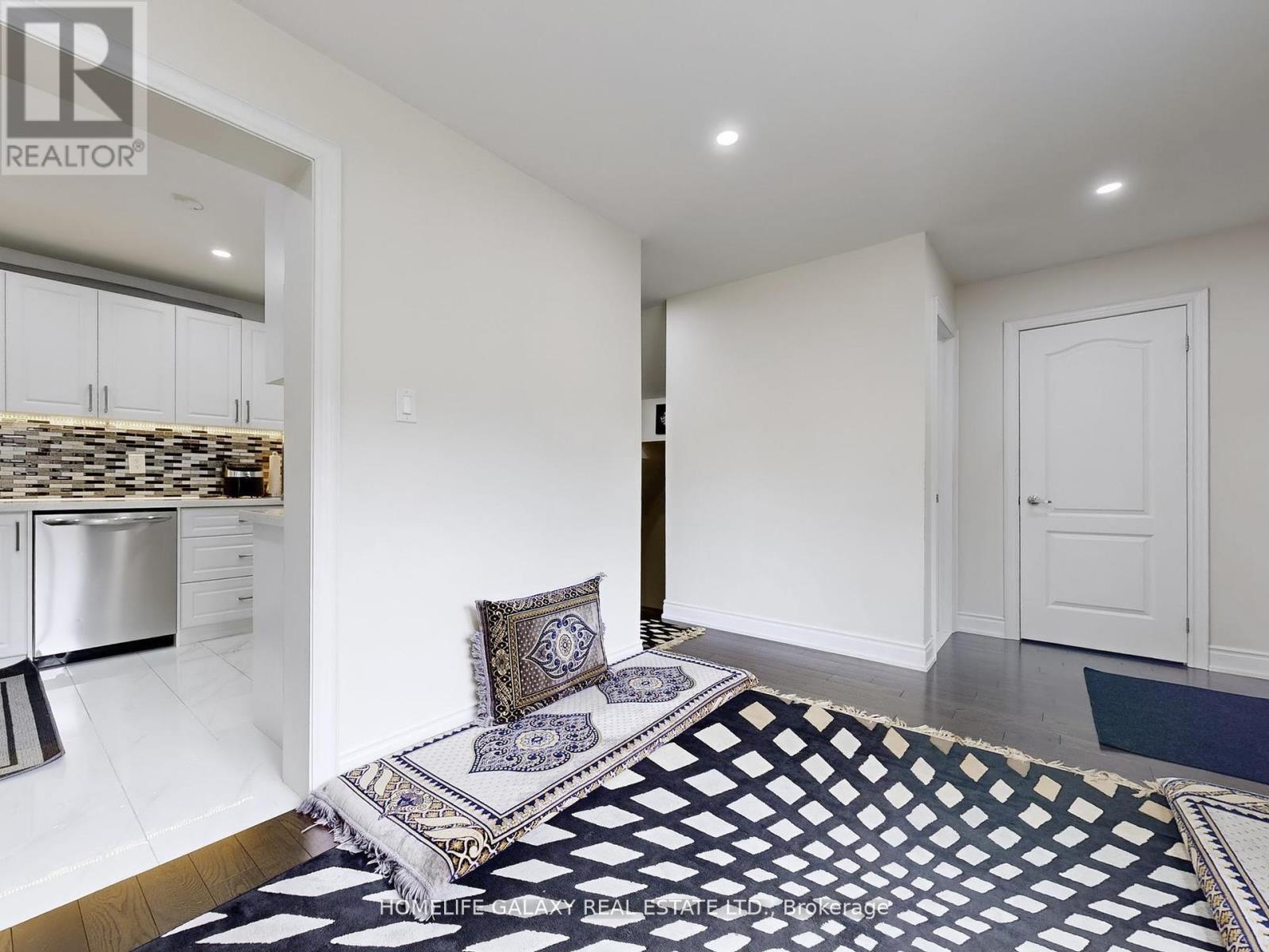 130 - 25 Brimwood Boulevard, Toronto, Ontario  M1V 1E2 - Photo 8 - E12309416