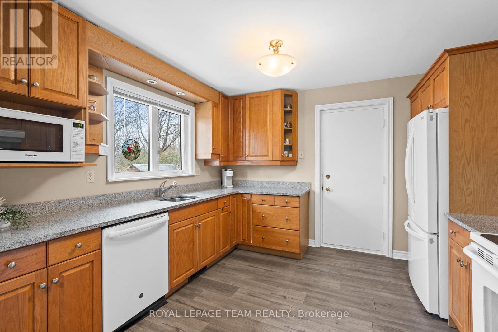 6481 Rideau Valley Drive N, Ottawa, Ontario  K4M 1B3 - Photo 13 - X12308777