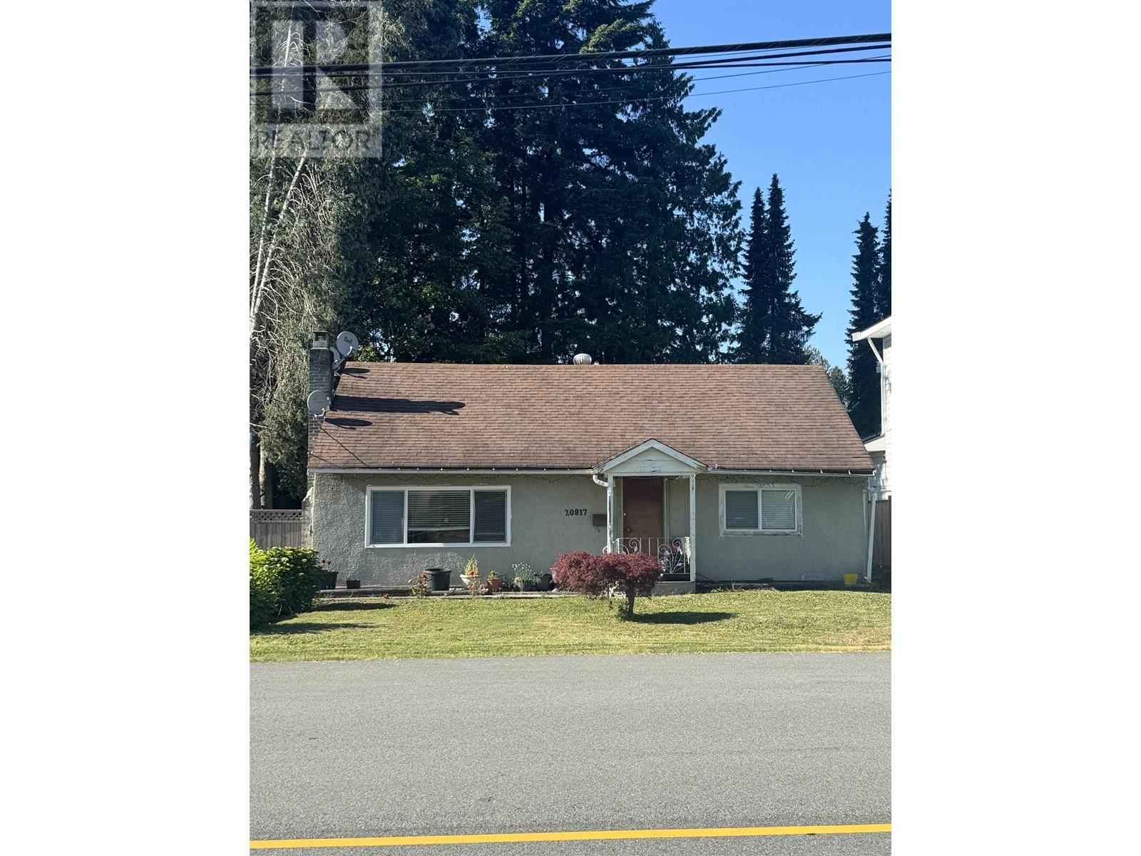 Property at 20817 CAMWOOD AVENUE image 2