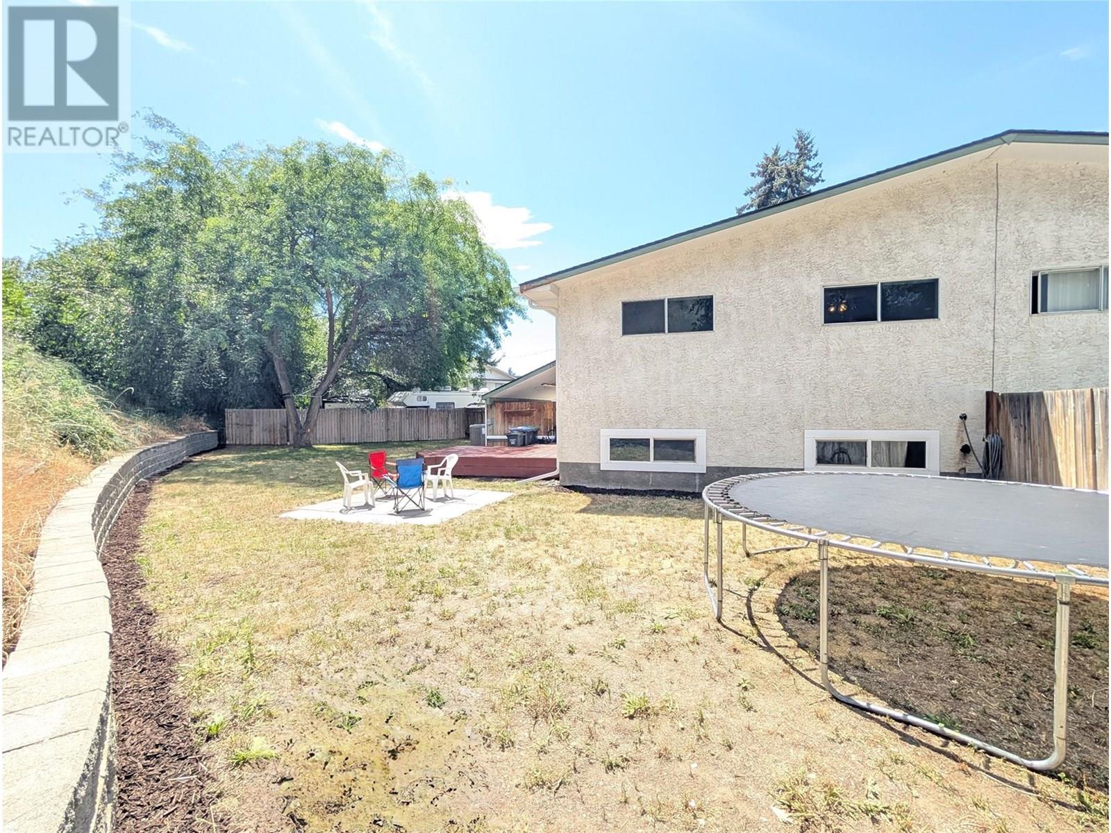 Property at 1087 Monterey Court image 2