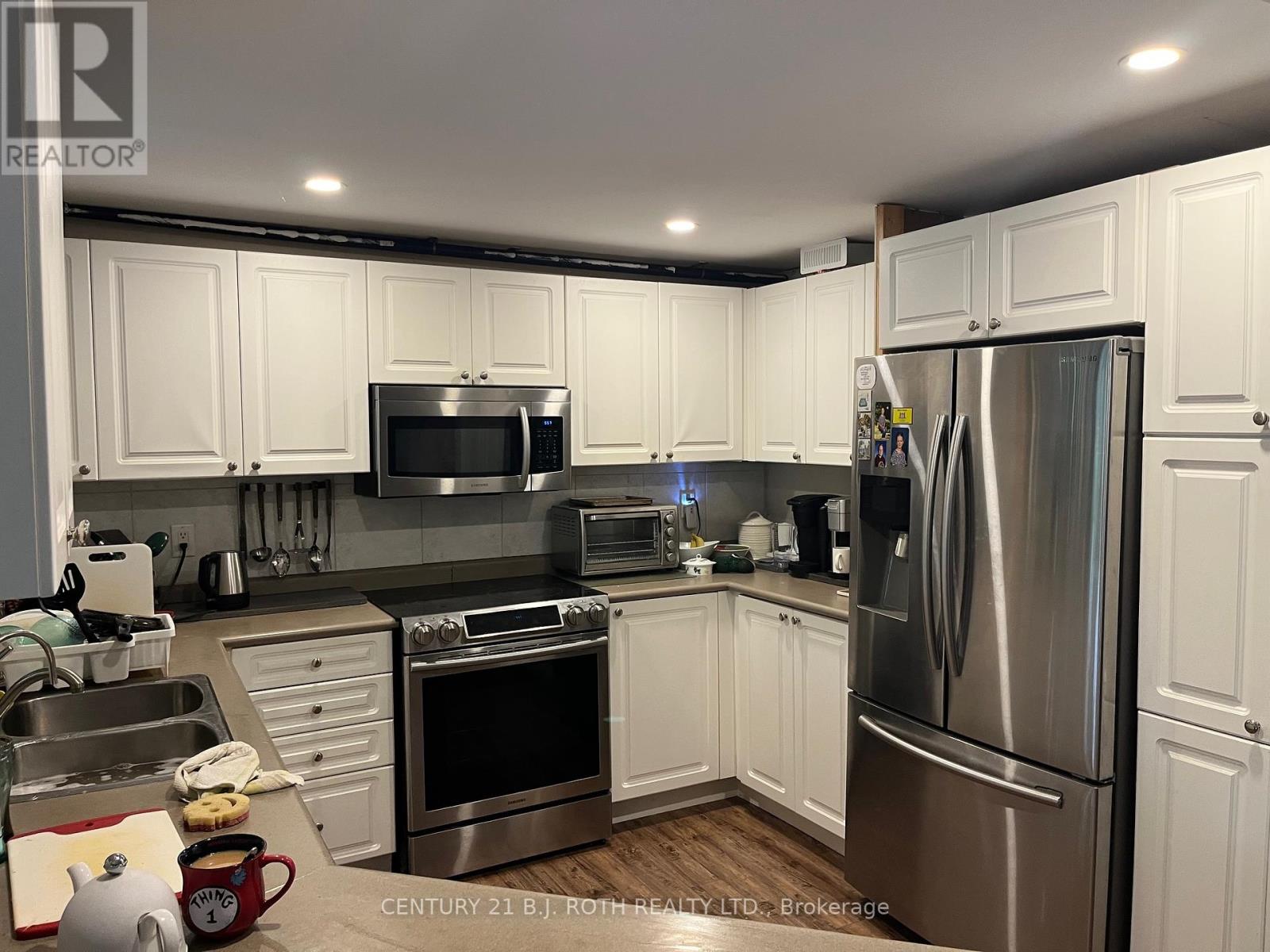 Property at 63 WHITE ELM ROAD image 4