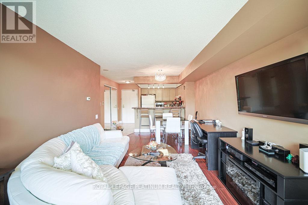410 - 5 Emerald Lane, Vaughan, Ontario  L4J 8P7 - Photo 14 - N12309441