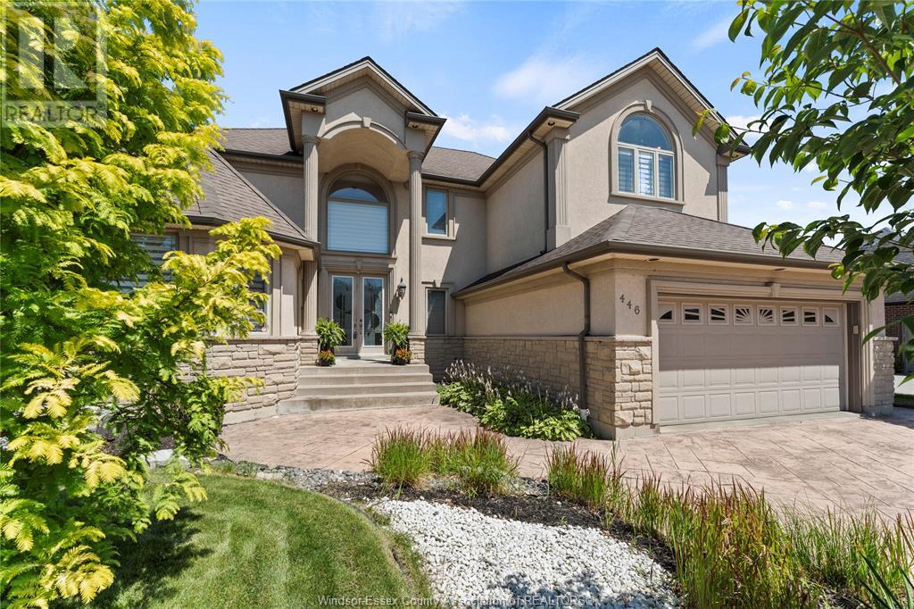 Property at 446 MOUNTBATTEN CRESCENT image 3