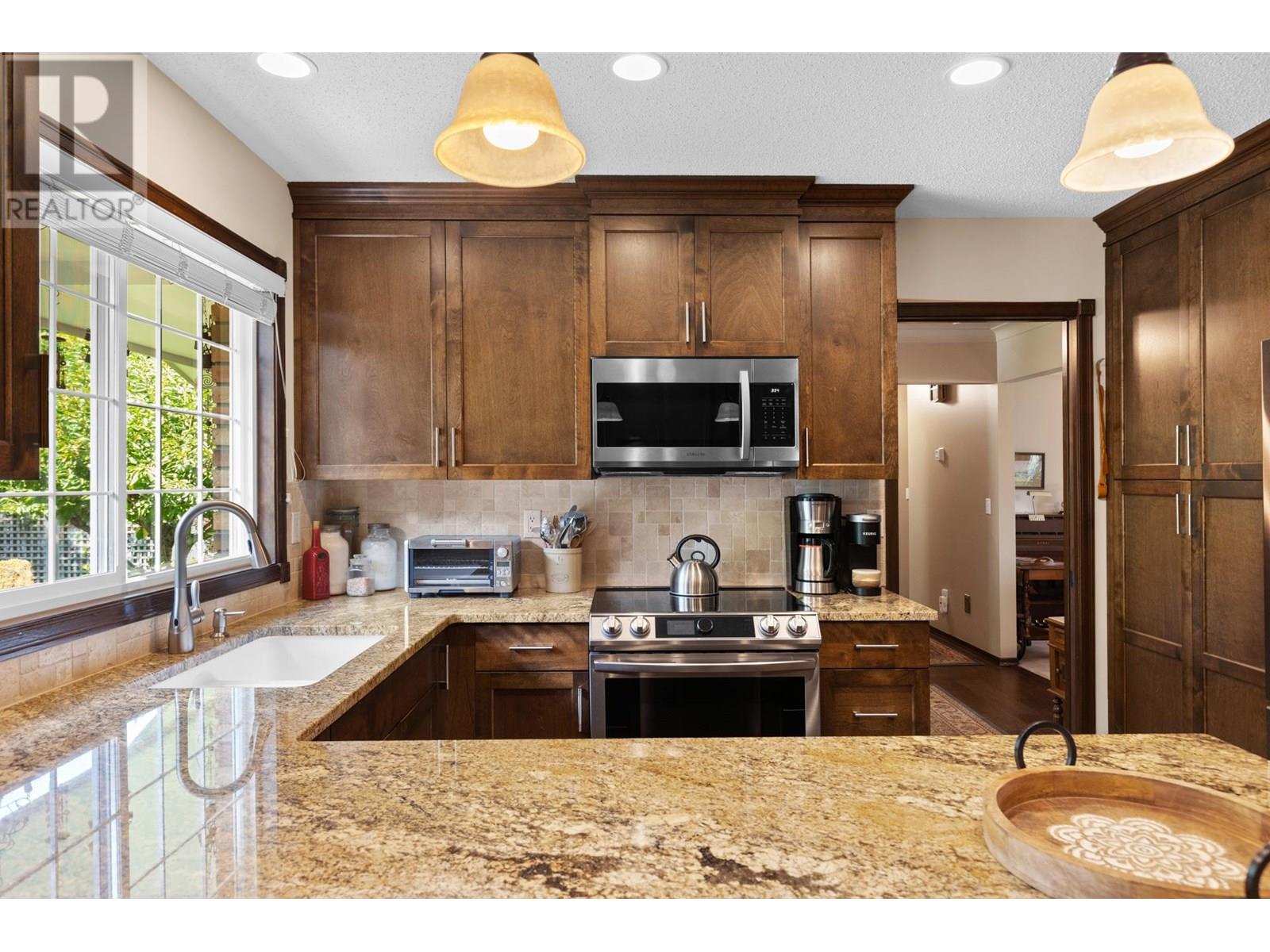 13 Alameda Court Kelowna Photo 15 13 Alameda Court Kelowna Photo 15