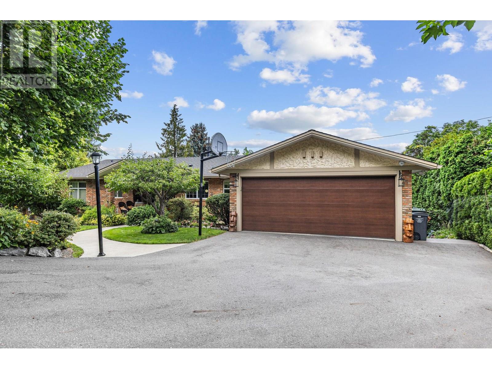 13 Alameda Court Kelowna Photo 72 13 Alameda Court Kelowna Photo 72