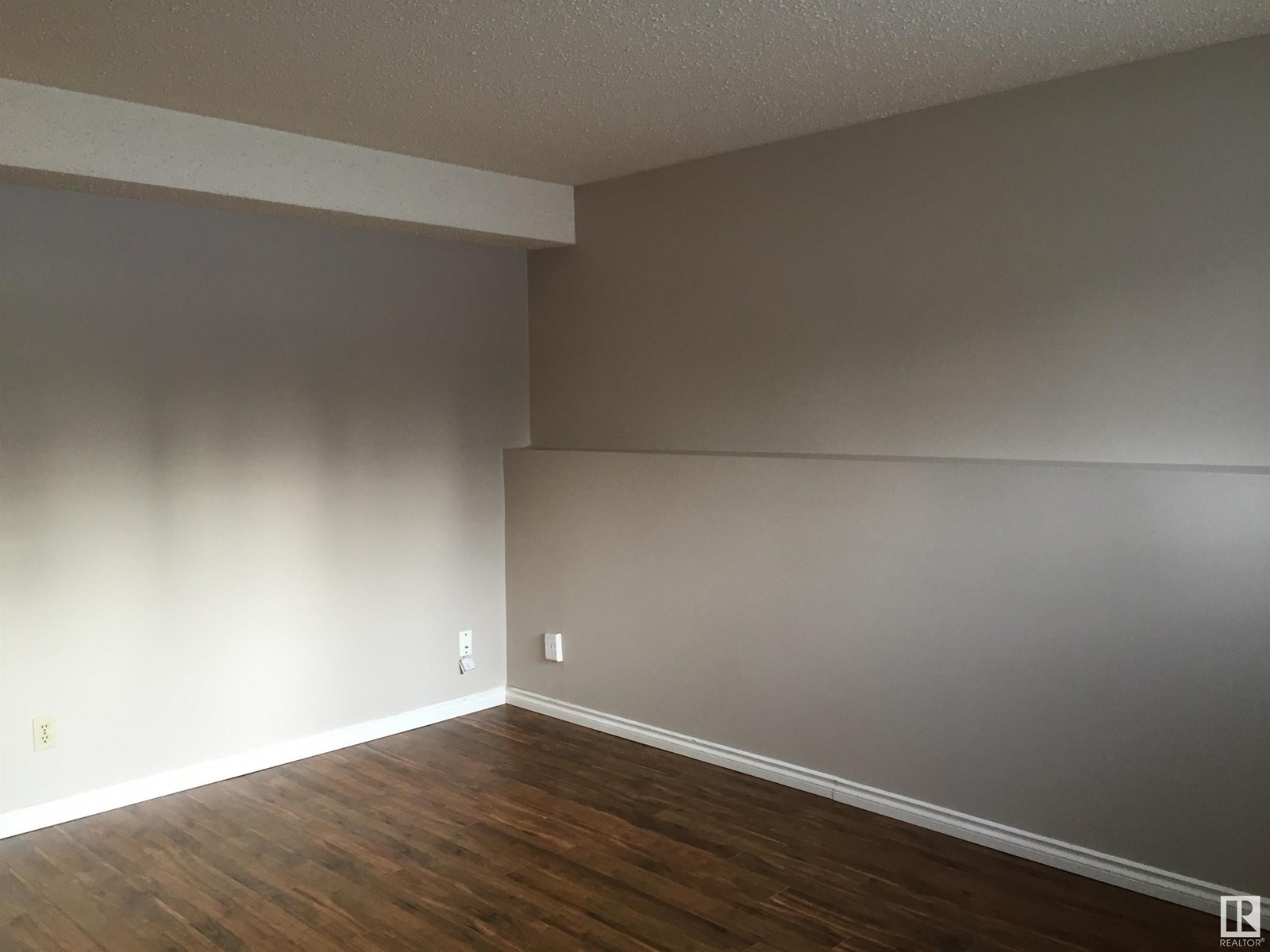 6706 19 Av Nw, Edmonton, Alberta  T6K 2G8 - Photo 10 - E4449931