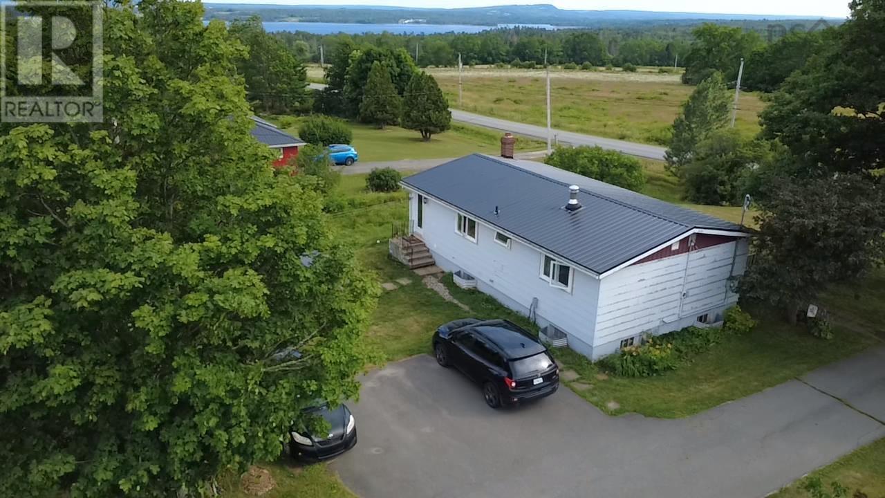 Property at 256 Scotch Hill Road image 5