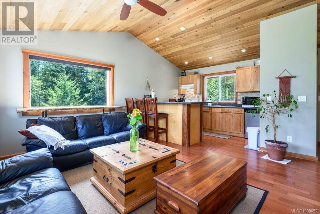 7455 Rodger Rd, Merville, British Columbia  V0R 2M0 - Photo 58 - 1008052