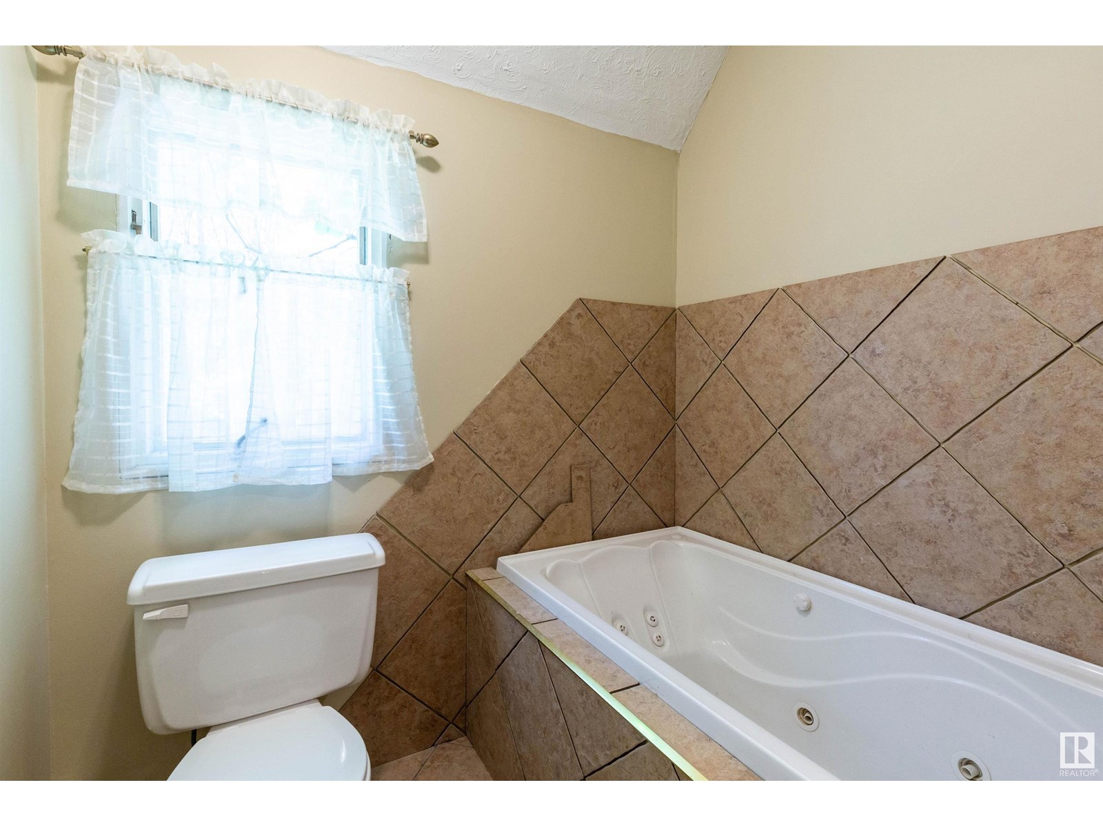 #129 27019 Twp Road 514, Rural Parkland County, Alberta  T7Y 1G6 - Photo 16 - E4449824