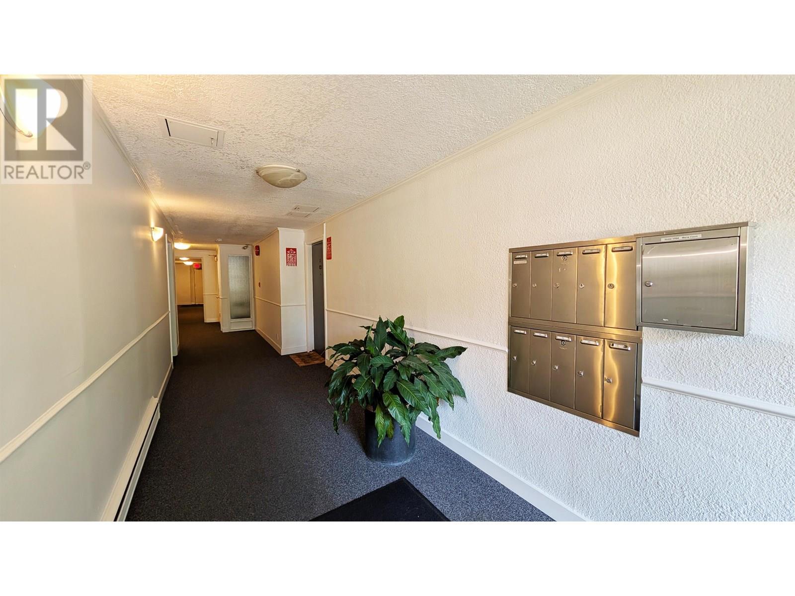 101 1075 W 13th Avenue, Vancouver, British Columbia  V6H 1N1 - Photo 4 - R3031002