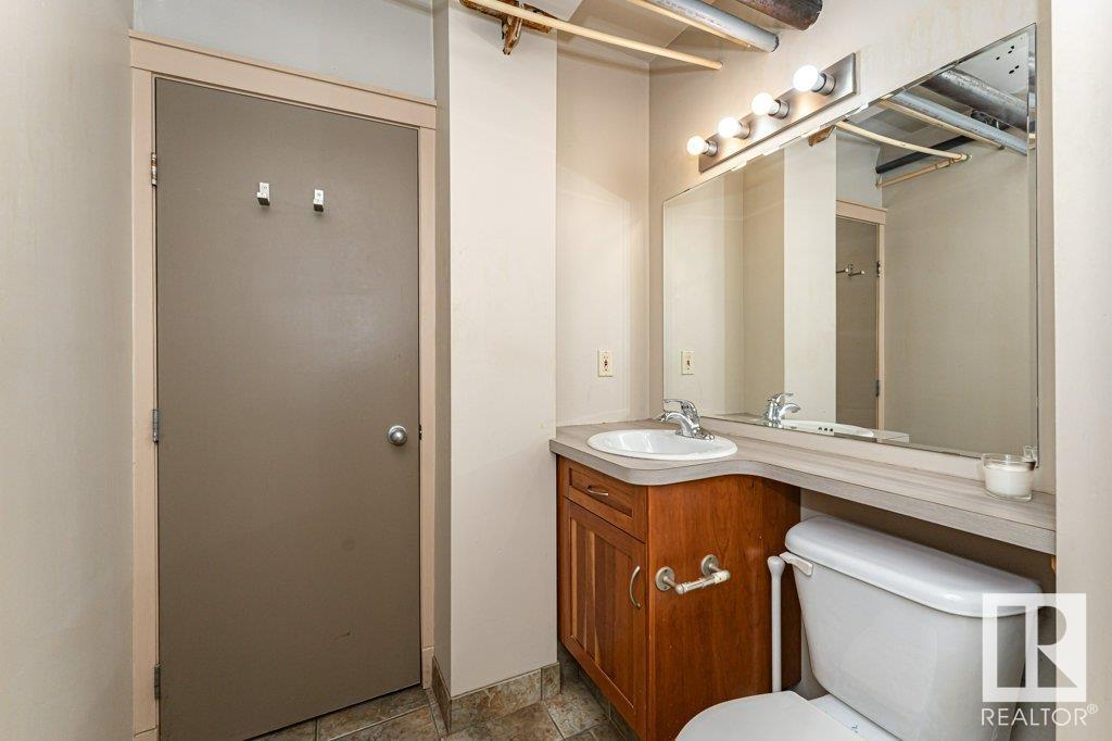 #002 10249 104 St Nw, Edmonton, Alberta  T5J 1B1 - Photo 17 - E4449698