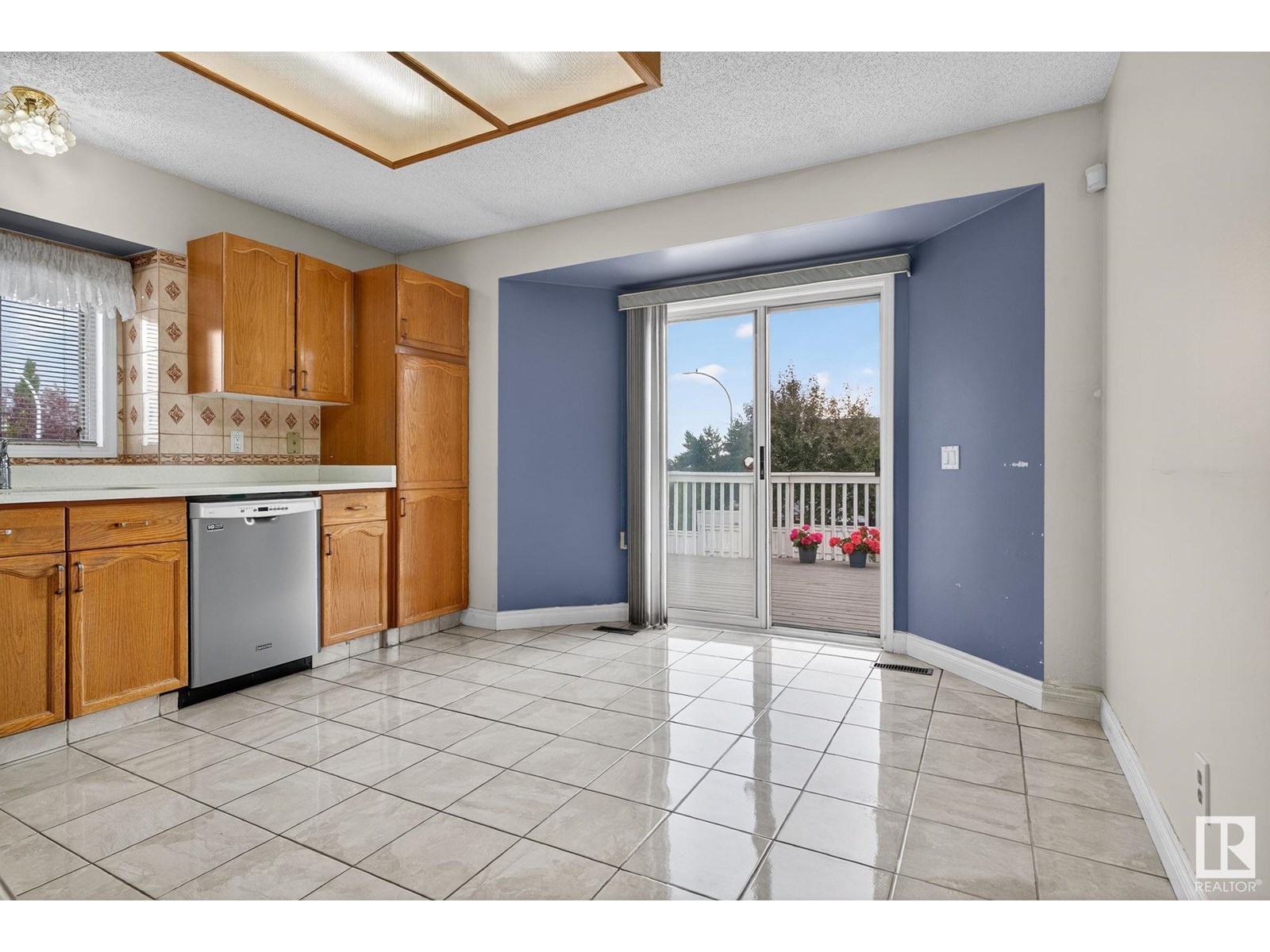 15404 73 St Nw, Edmonton, Alberta  T5Z 2X9 - Photo 12 - E4449939