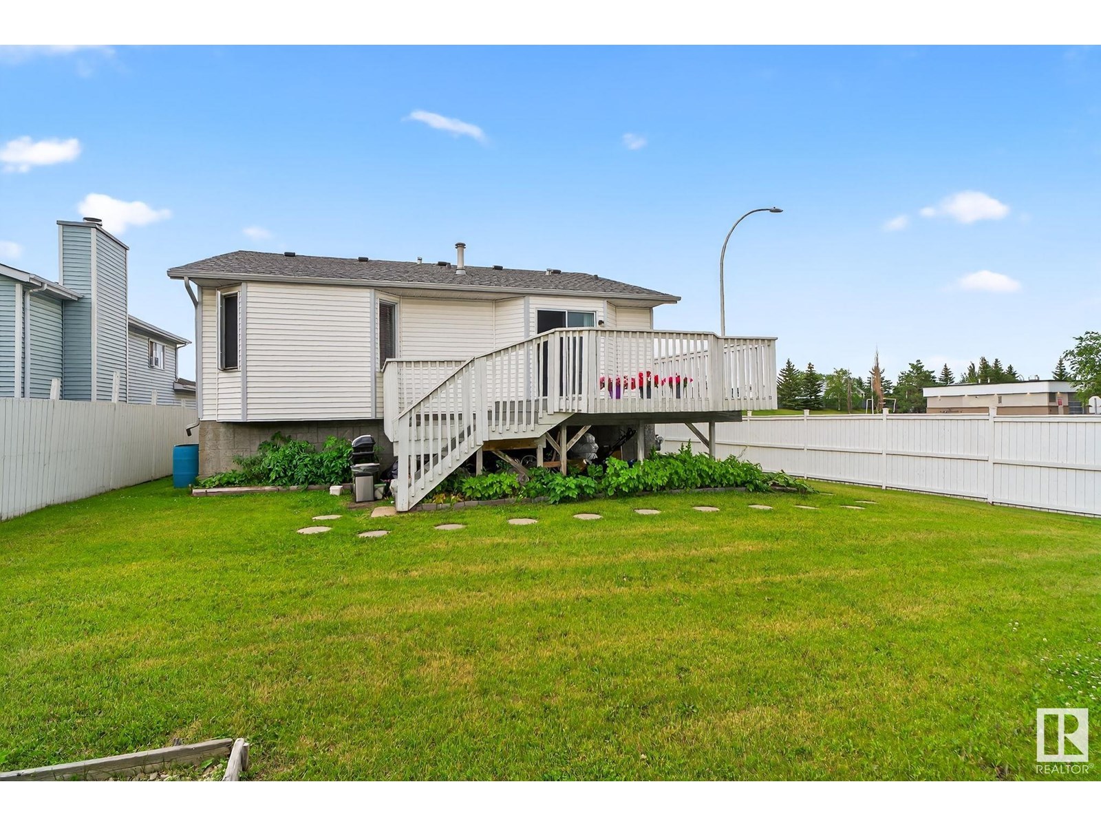 15404 73 St Nw, Edmonton, Alberta  T5Z 2X9 - Photo 6 - E4449939