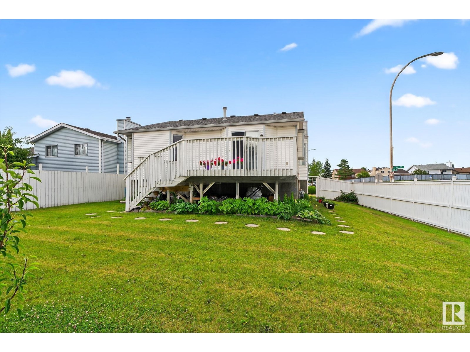 15404 73 St Nw, Edmonton, Alberta  T5Z 2X9 - Photo 7 - E4449939