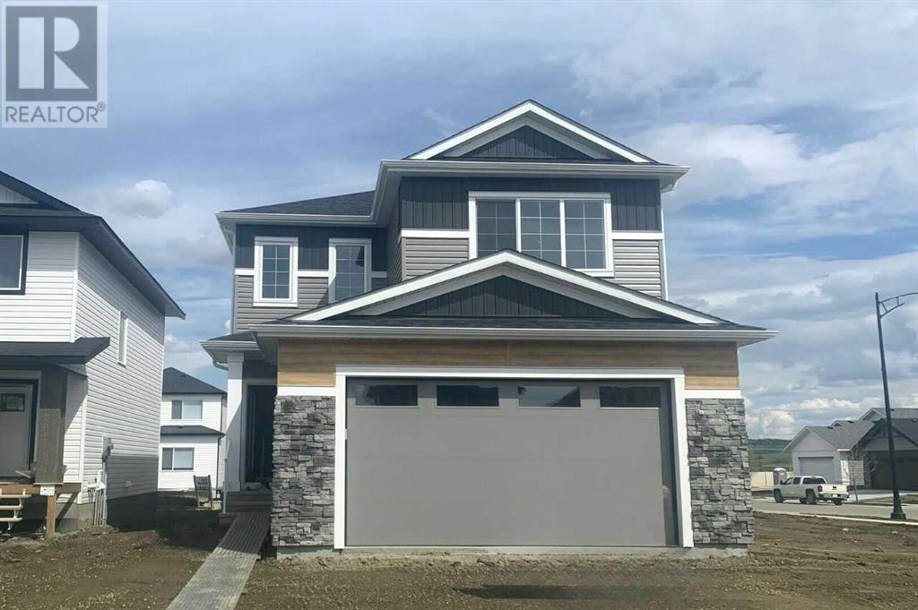 Property at 45 Emmett Crescent image 1