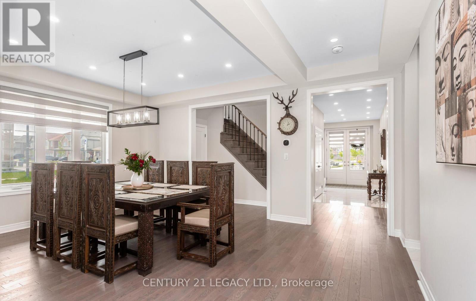 35 Farringdon Crescent, Brampton, Ontario  L7A 4Z6 - Photo 15 - W12309560