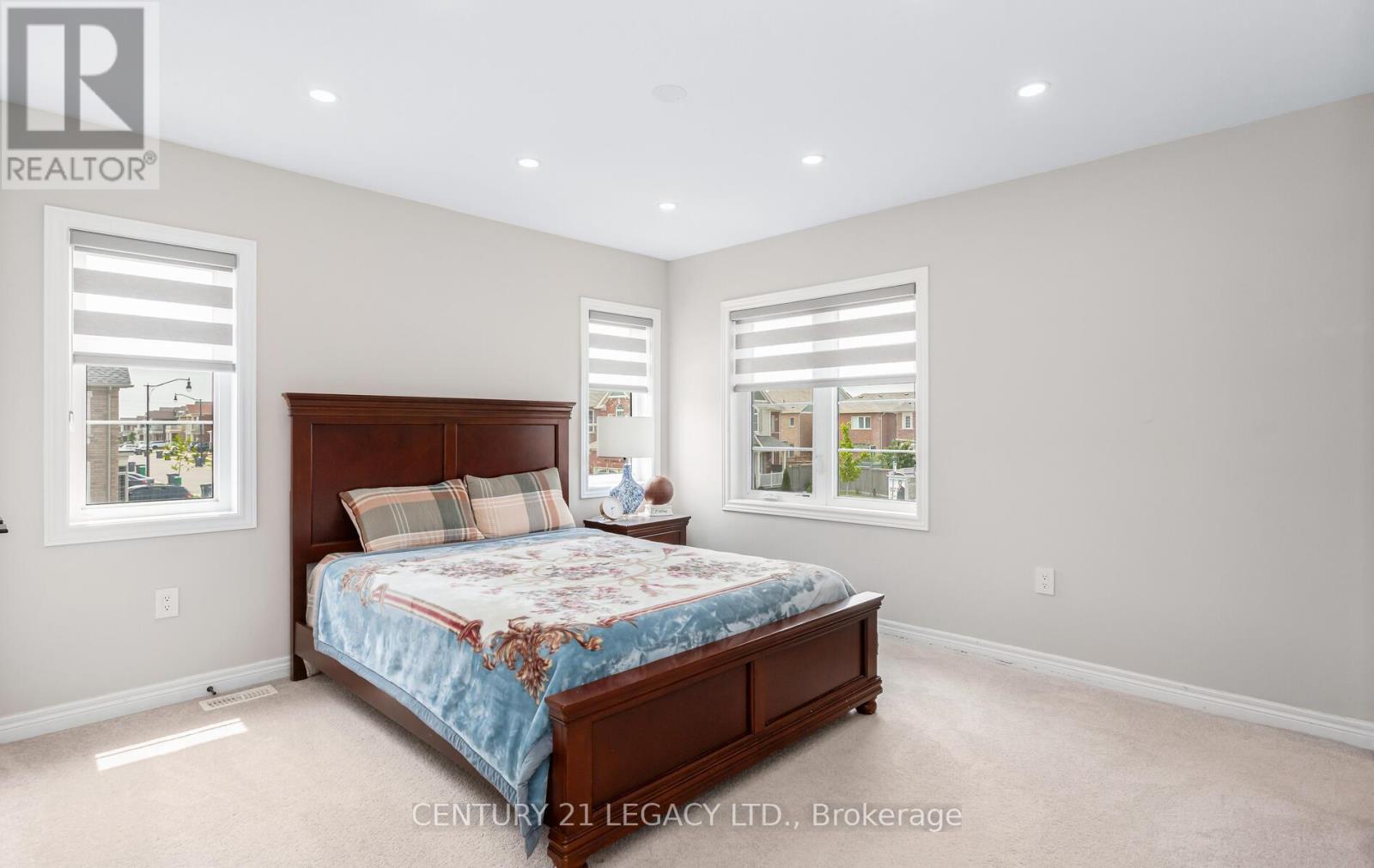 35 Farringdon Crescent, Brampton, Ontario  L7A 4Z6 - Photo 40 - W12309560