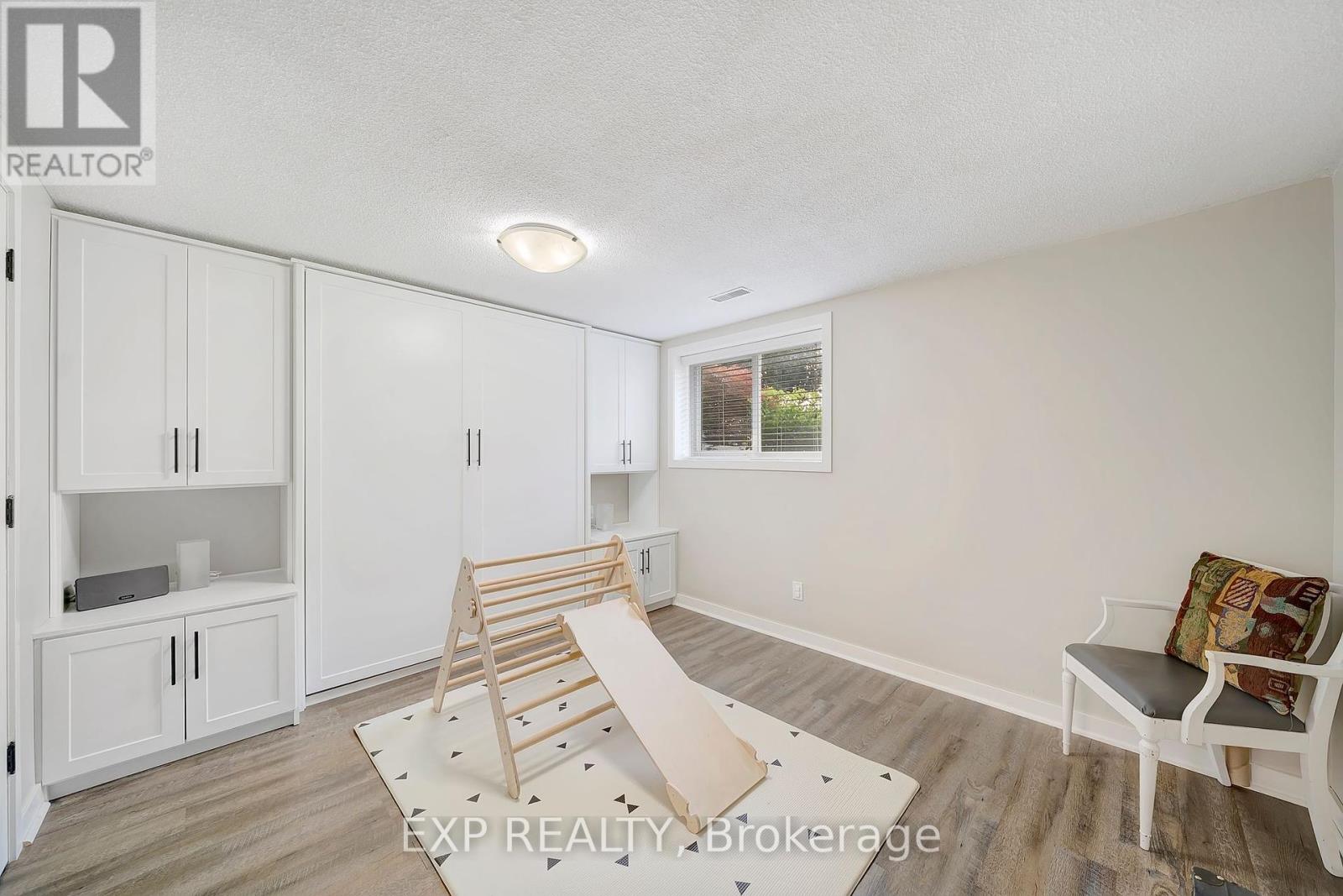 44 Royal Orchard Crescent, St. Catharines, Ontario  L2N 4E9 - Photo 30 - X12309568