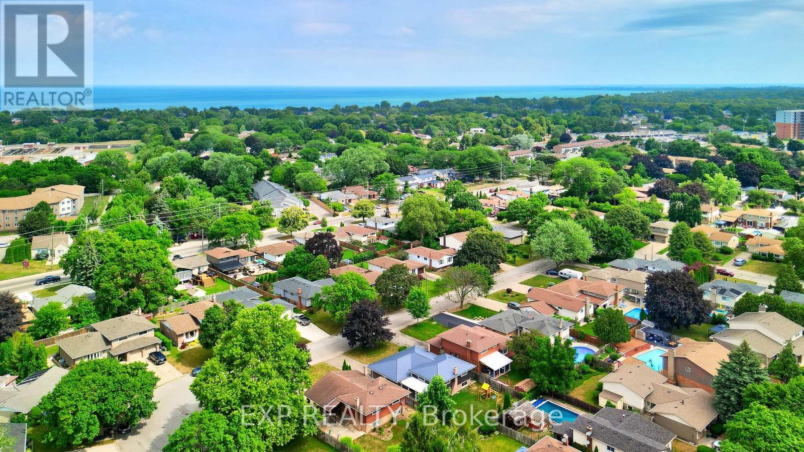 44 Royal Orchard Crescent, St. Catharines, Ontario  L2N 4E9 - Photo 39 - X12309568