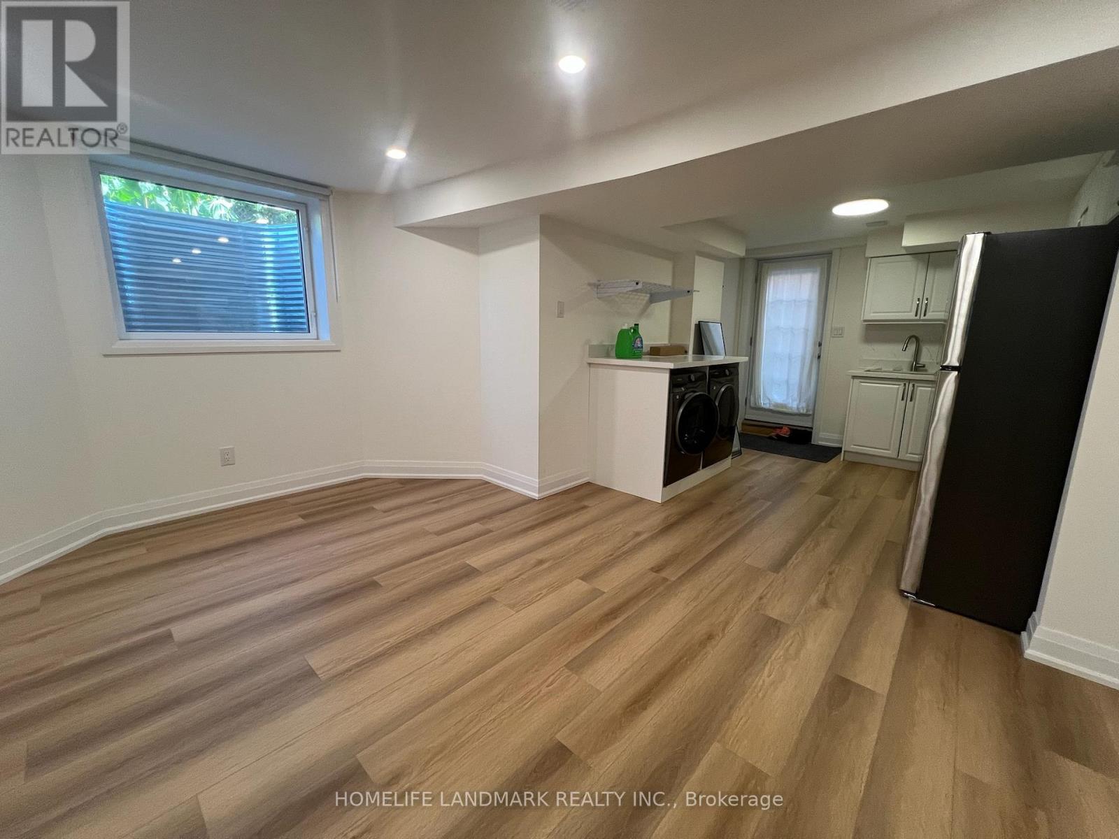 Basement - 2807 Guilford Crescent, Oakville, Ontario  L6J 6Z4 - Photo 16 - W12309579
