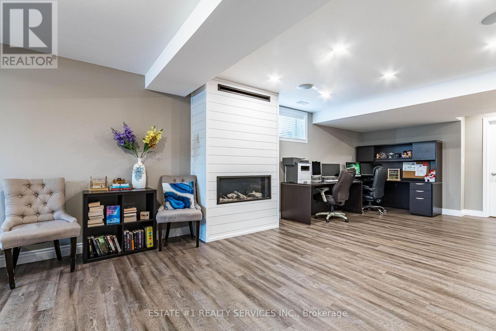 54 Tan Avenue, Norfolk, Ontario  N0E 1Y0 - Photo 38 - X12309559