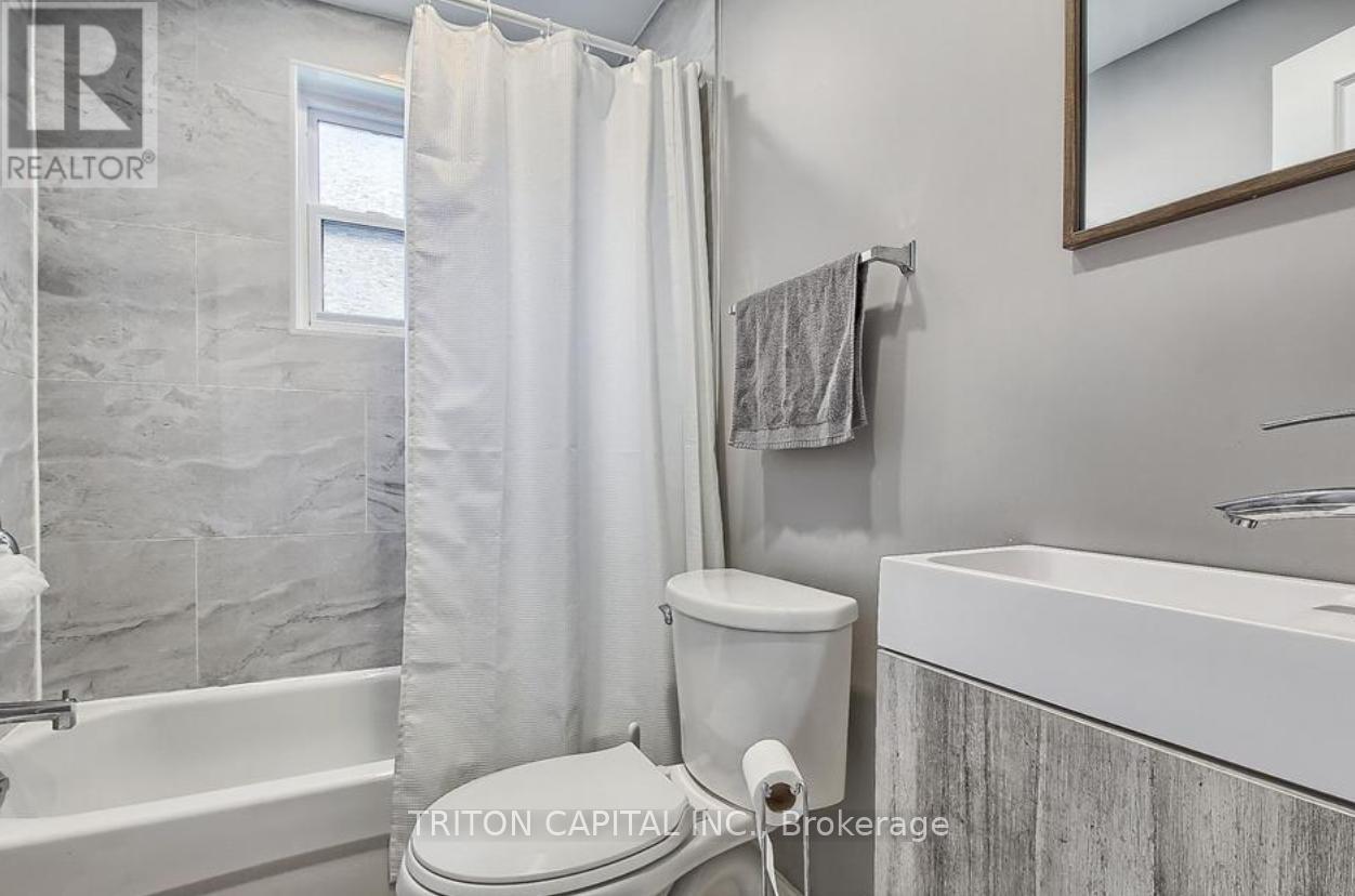34 Napier Street, Vaughan, Ontario  L0J 1C0 - Photo 20 - N12309601