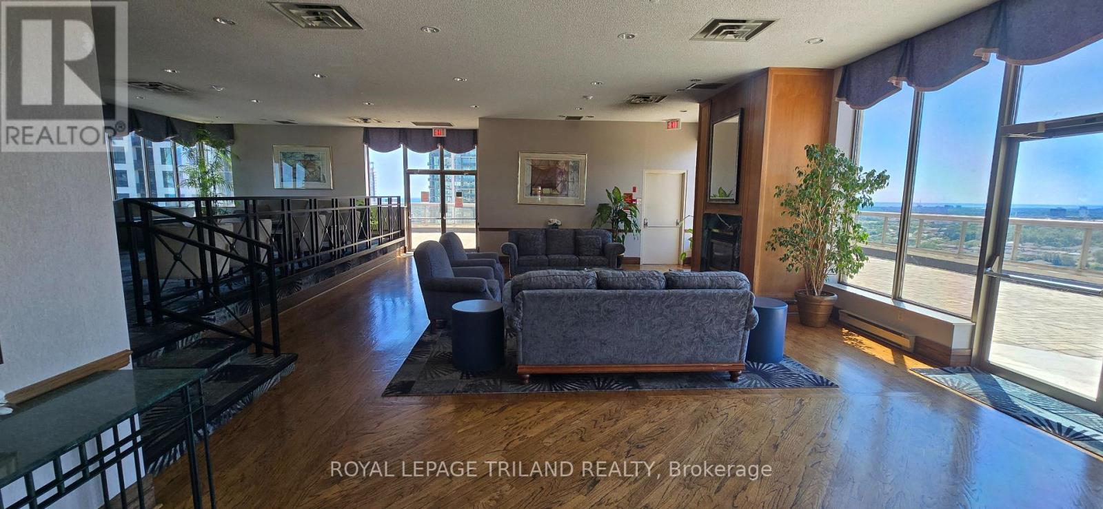711 - 55 Elm Drive W, Mississauga, Ontario  L5B 3Z3 - Photo 22 - W12309607