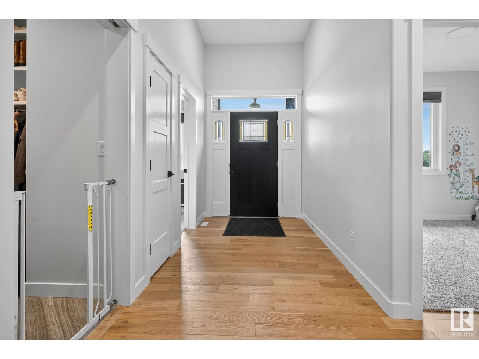 Property at 2027 JUNIPER LN image 4