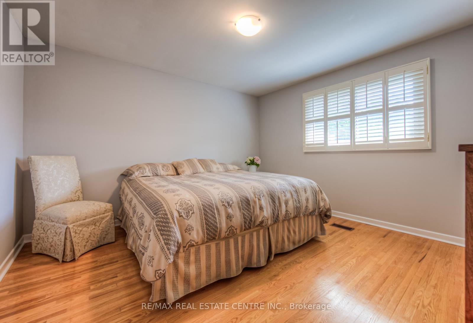 644 Donna Court, Burlington, Ontario  L7N 3H2 - Photo 31 - W12309611