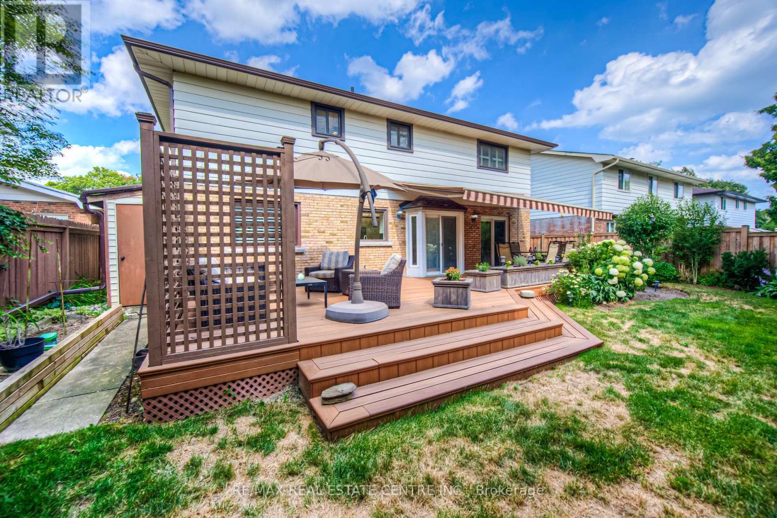 644 Donna Court, Burlington, Ontario  L7N 3H2 - Photo 37 - W12309611