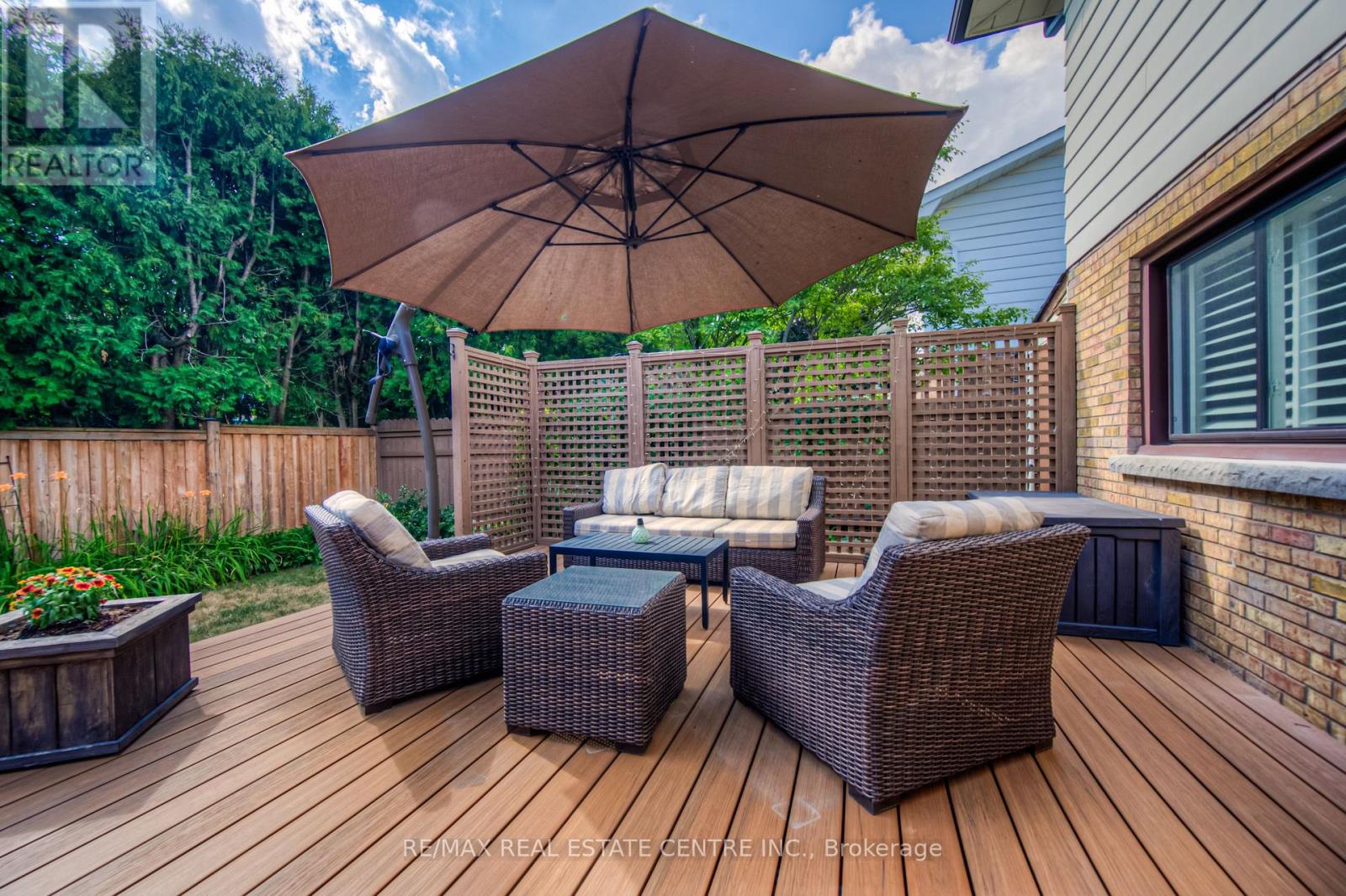 644 Donna Court, Burlington, Ontario  L7N 3H2 - Photo 42 - W12309611