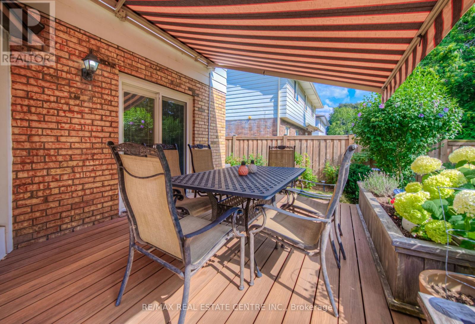 644 Donna Court, Burlington, Ontario  L7N 3H2 - Photo 46 - W12309611