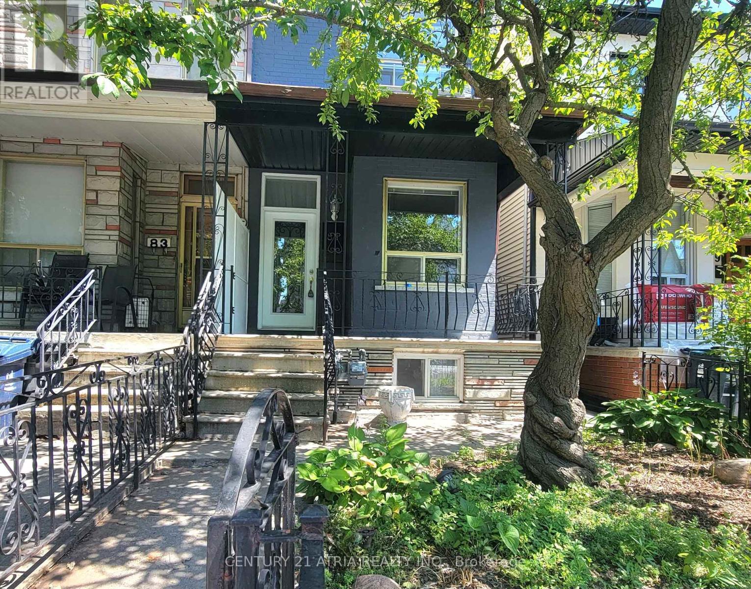 Property at 81 MONTROSE AVENUE image 1
