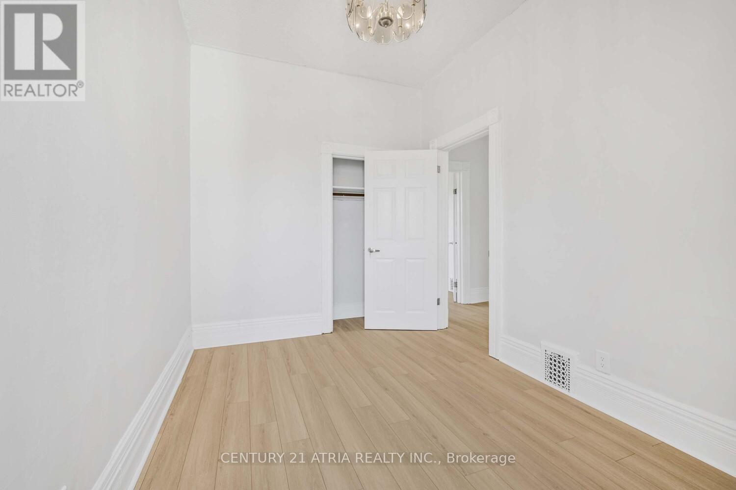 81 Montrose Avenue, Toronto, Ontario  M6J 2T6 - Photo 17 - C12309628