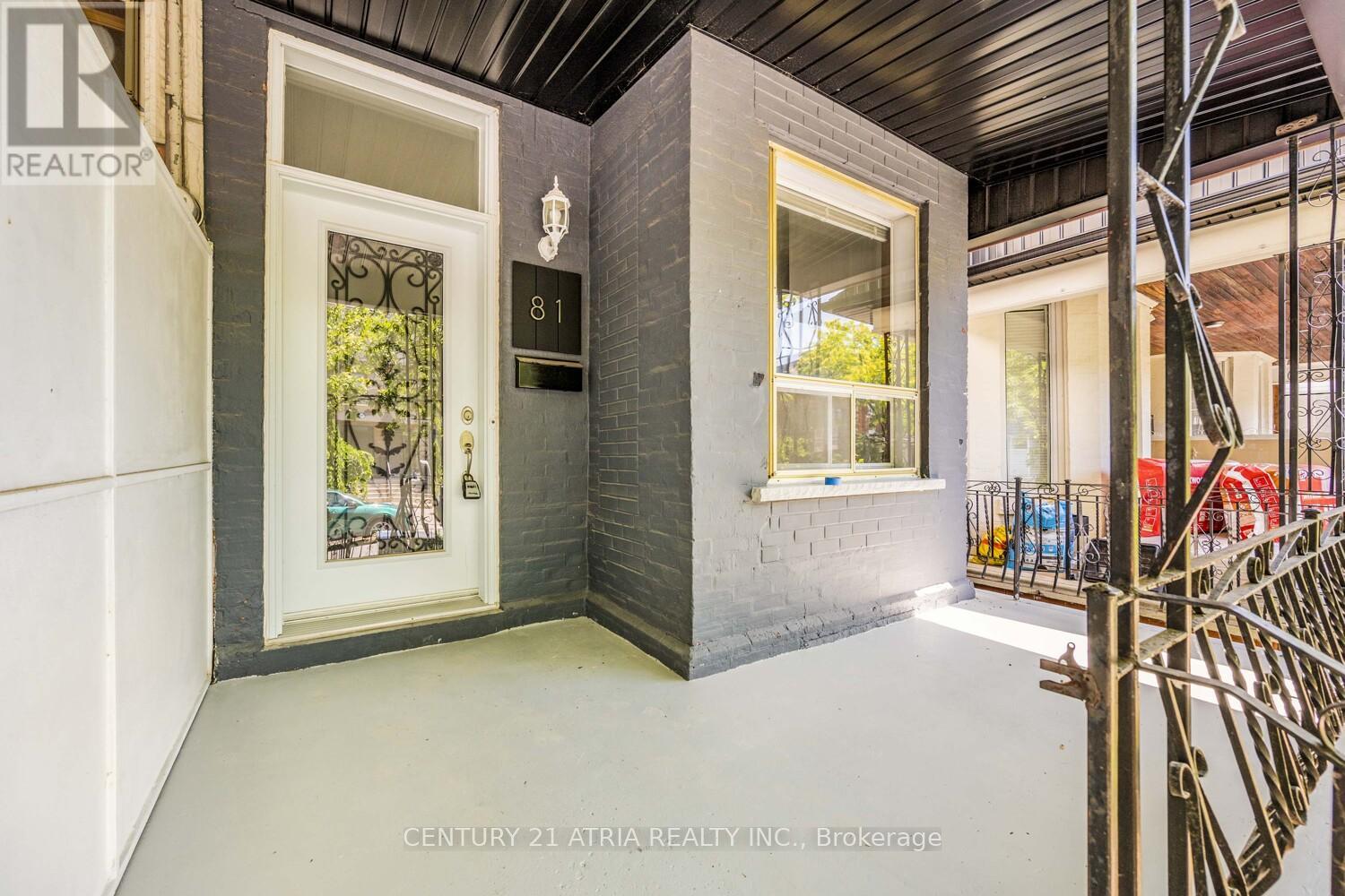 Property at 81 MONTROSE AVENUE image 2