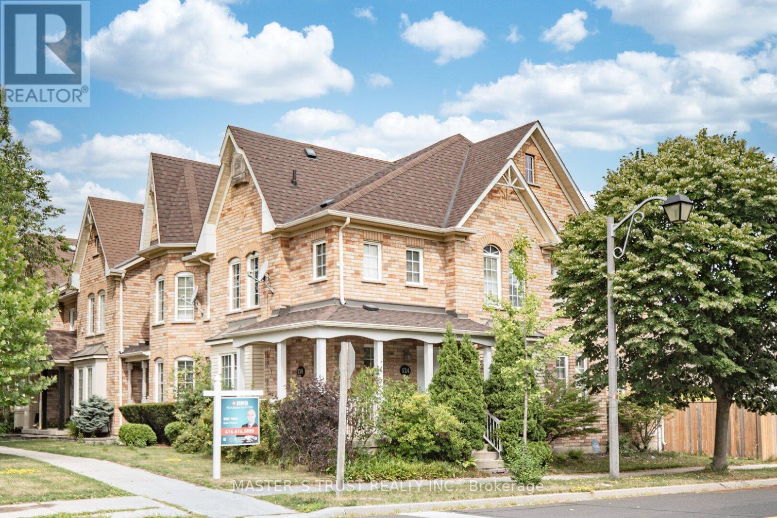 Property at 124 WHITE'S HILL AVENUE image 1