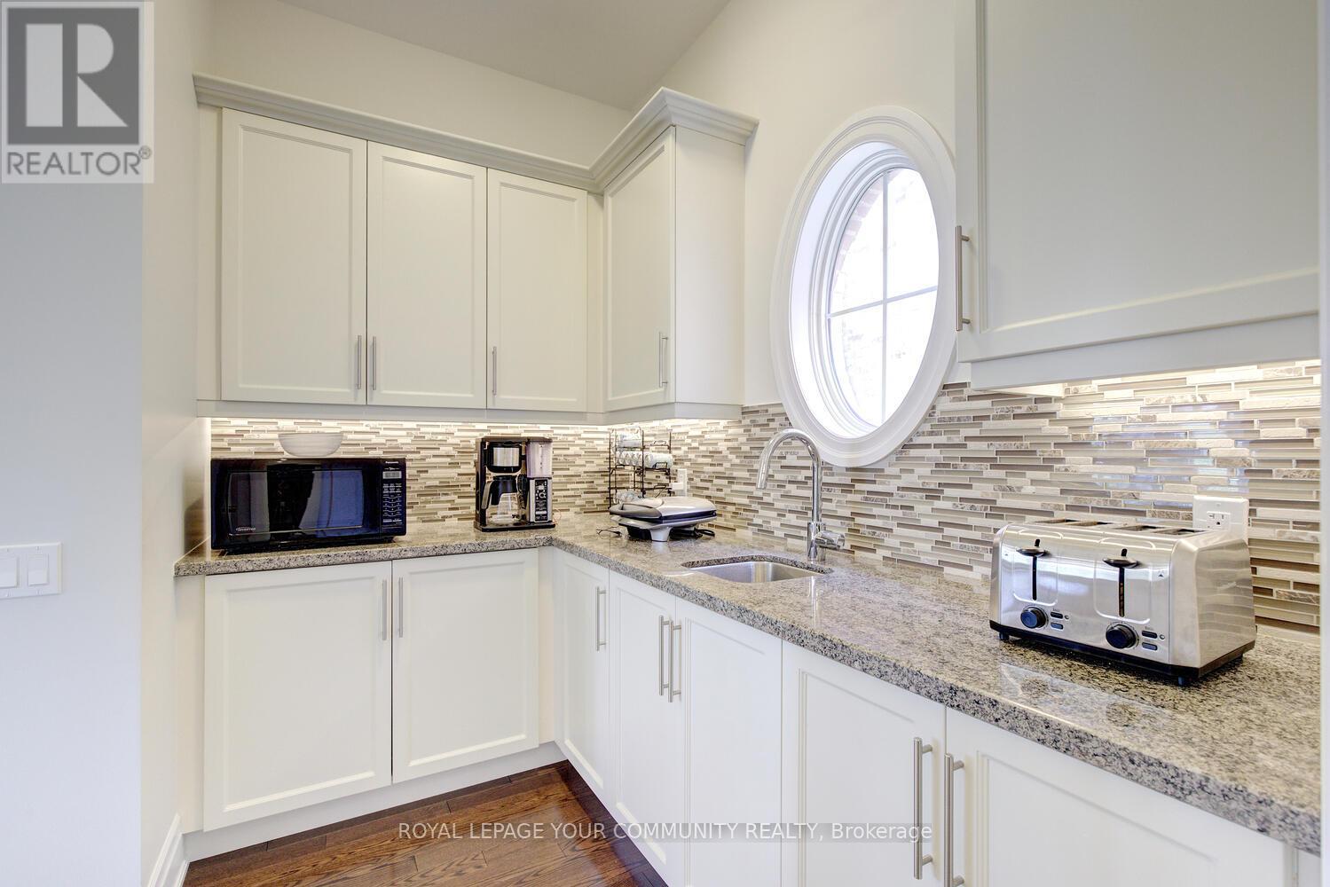 85 Spring Hill Drive, King, Ontario  L7B 0B8 - Photo 25 - N12309637