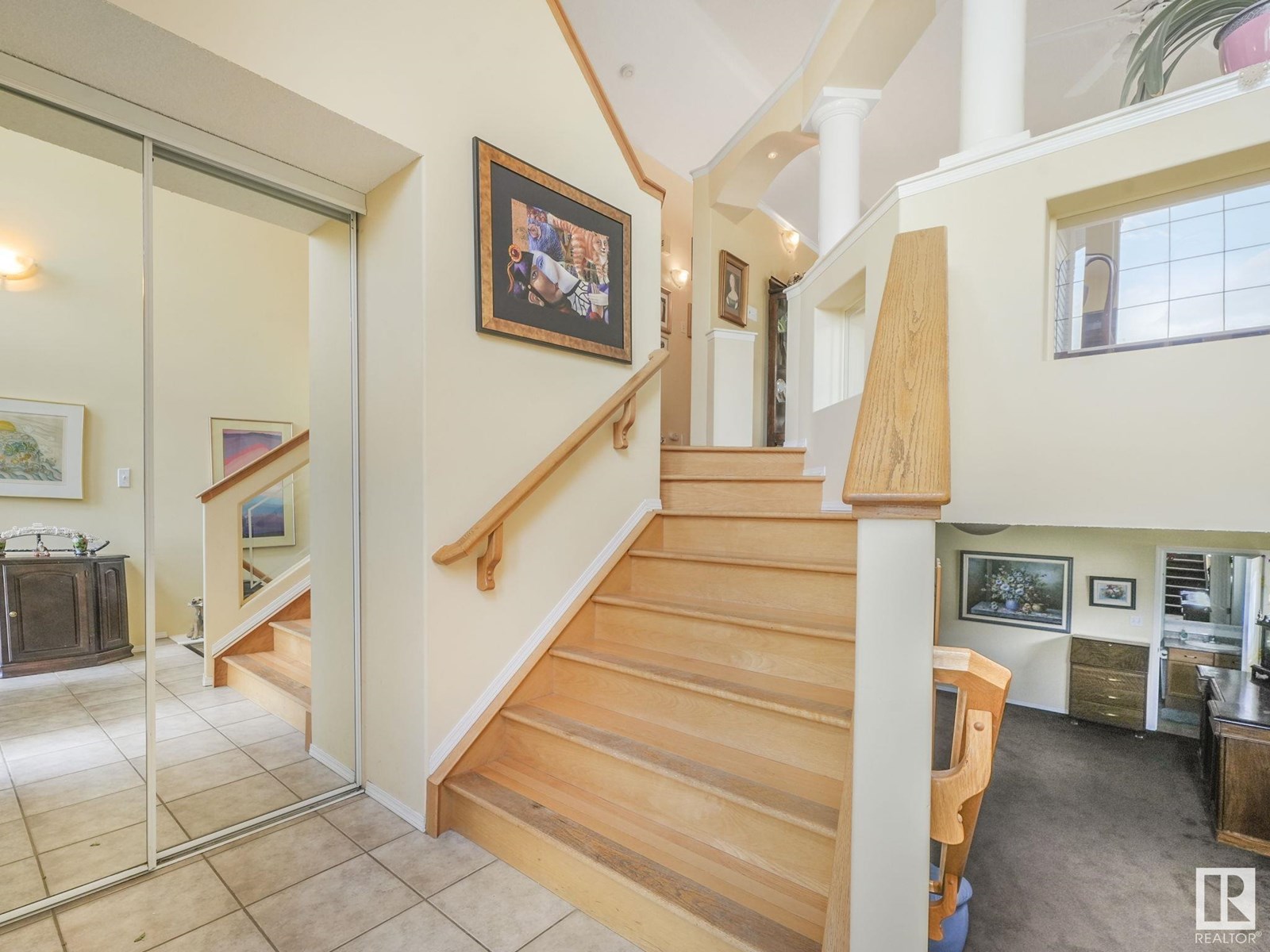 Property at 1032 ORMSBY CR NW image 3