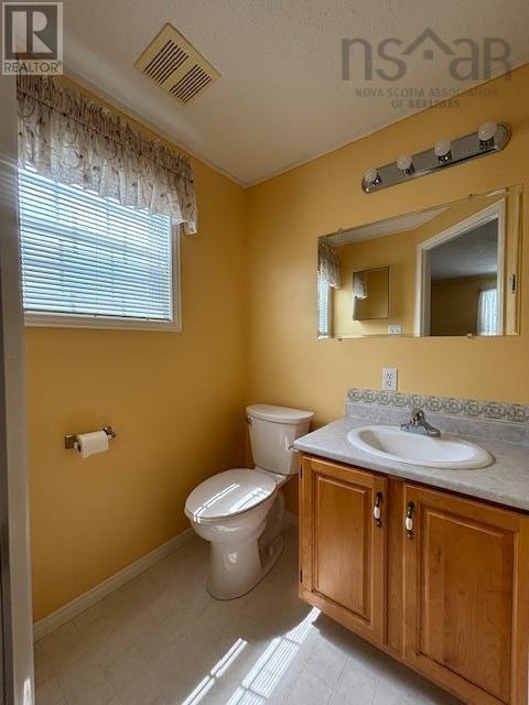 37 Belmont Drive, Bridgewater, Nova Scotia  B4V 4E6 - Photo 39 - 202518358