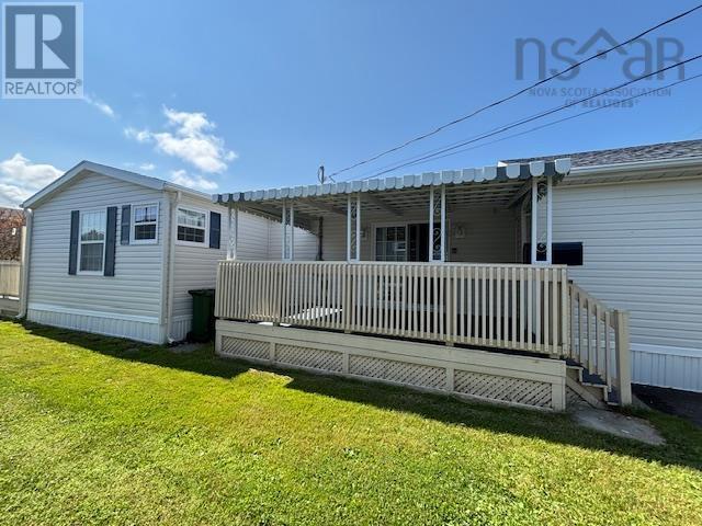 37 Belmont Drive, Bridgewater, Nova Scotia  B4V 4E6 - Photo 2 - 202518358