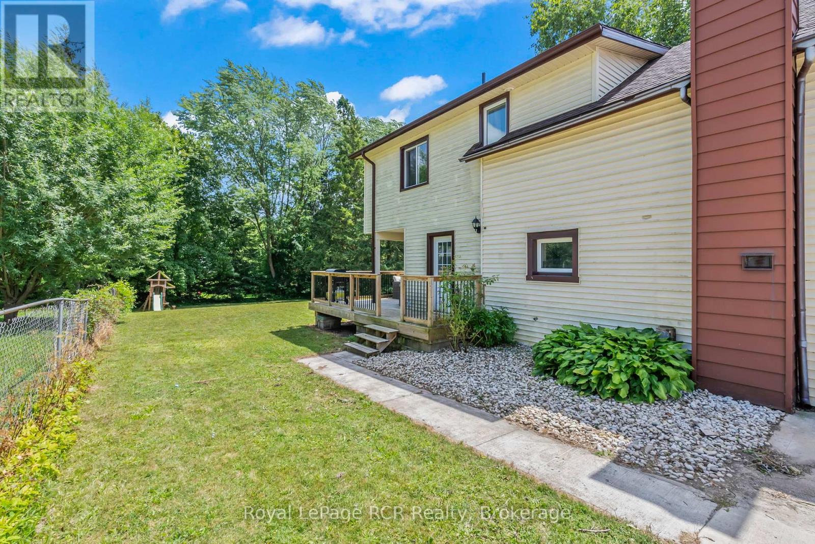 Property at 343 10TH AVENUE image 4