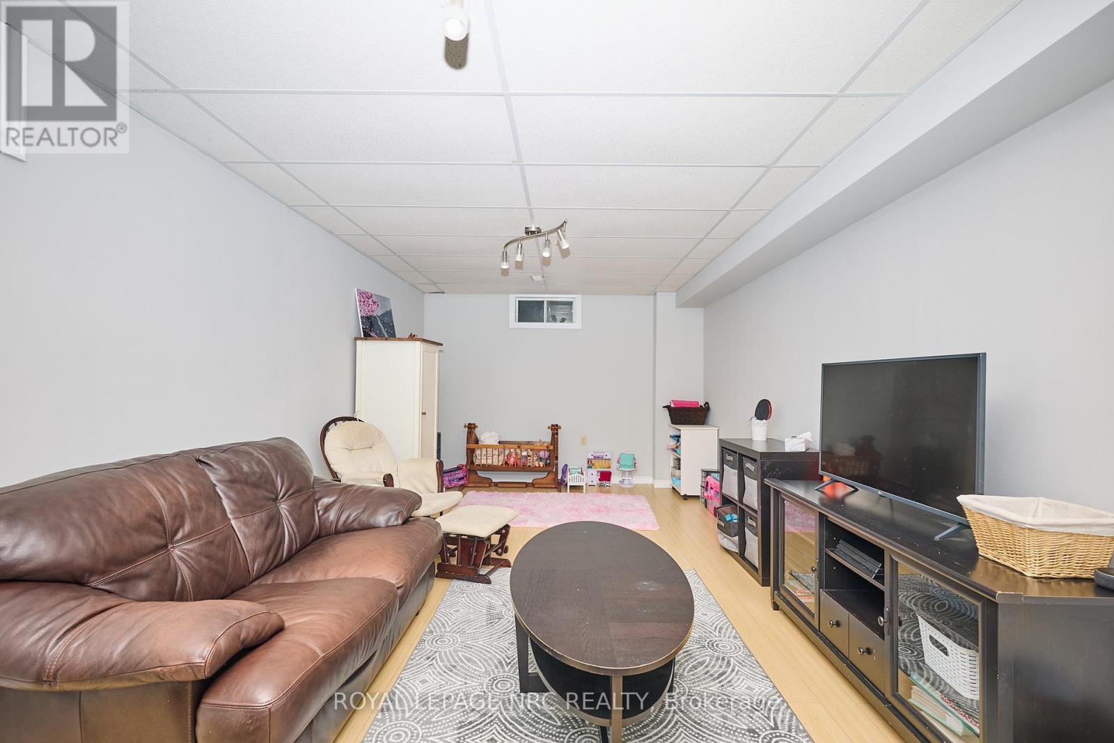 26 Elderwood Drive, St. Catharines, Ontario  L2S 3E5 - Photo 26 - X12309336