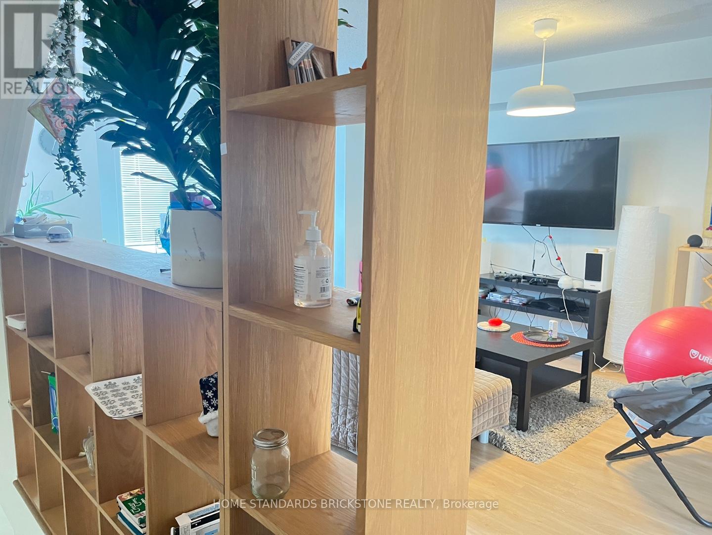 2 - 159 Tenth Street, Toronto, Ontario  M8V 4C7 - Photo 8 - W12309669