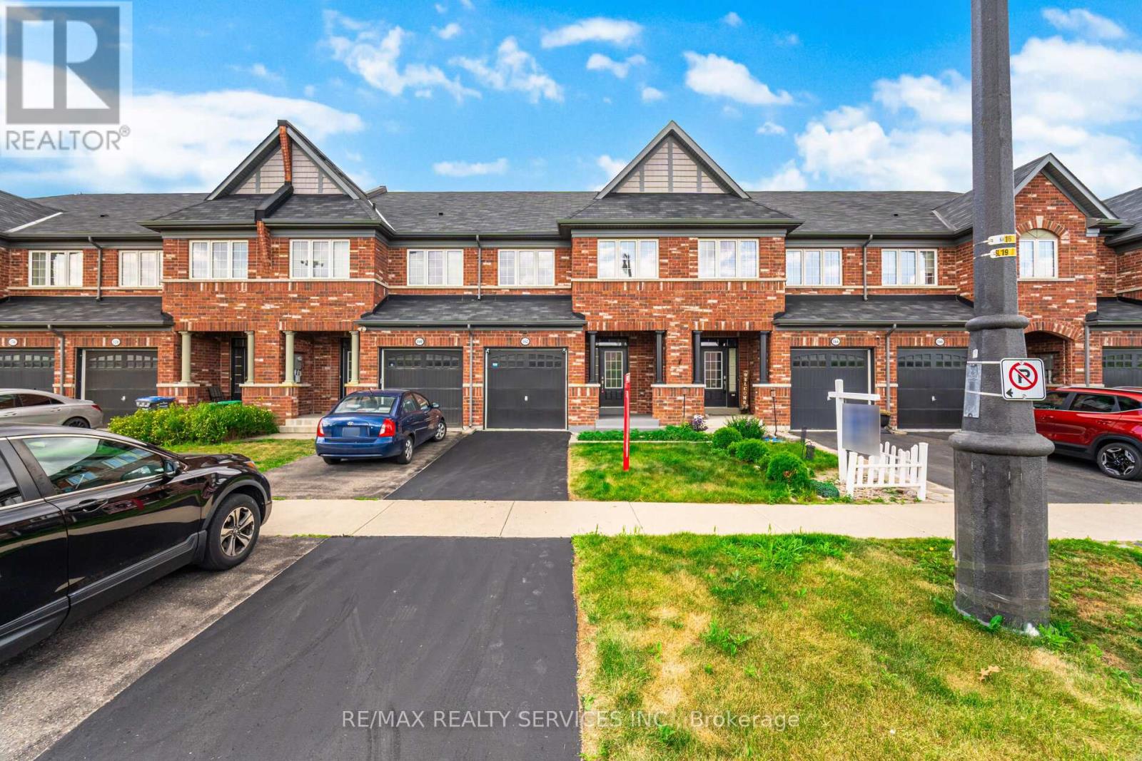 Property at 162 SUSSEXVALE DRIVE image 4