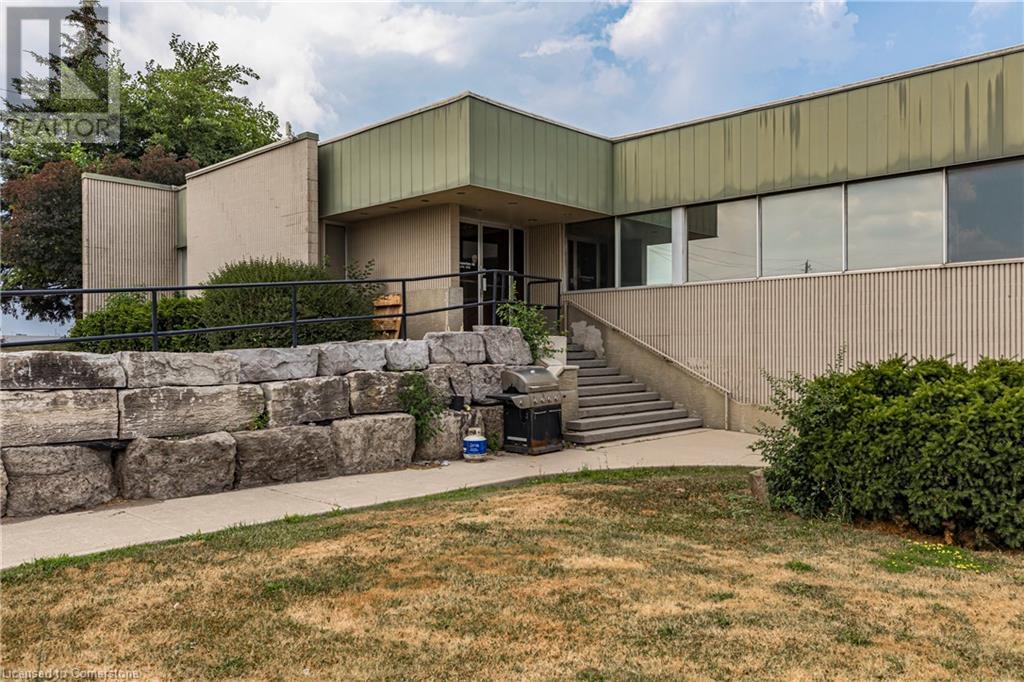 400 JONES Road, Hamilton, Ontario