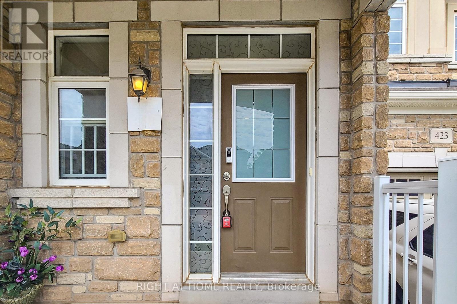 Property at 423 GRINDSTONE TRAIL image 2