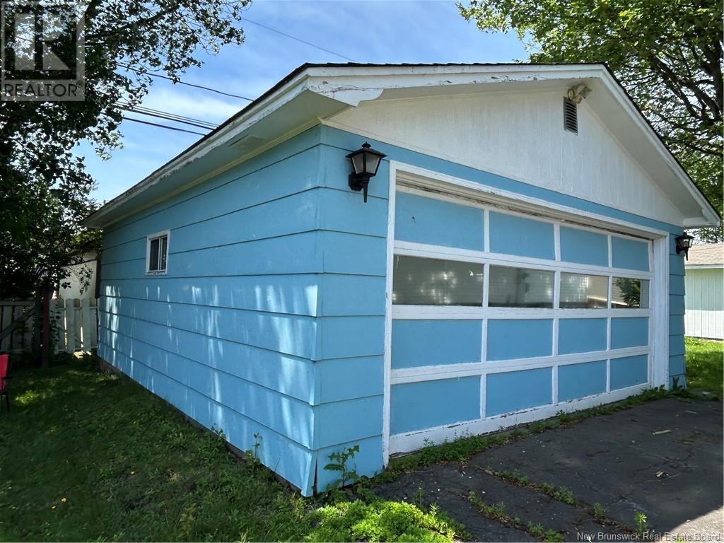 34 Smith Street, Moncton, New Brunswick  E1C 8G2 - Photo 7 - NB121433